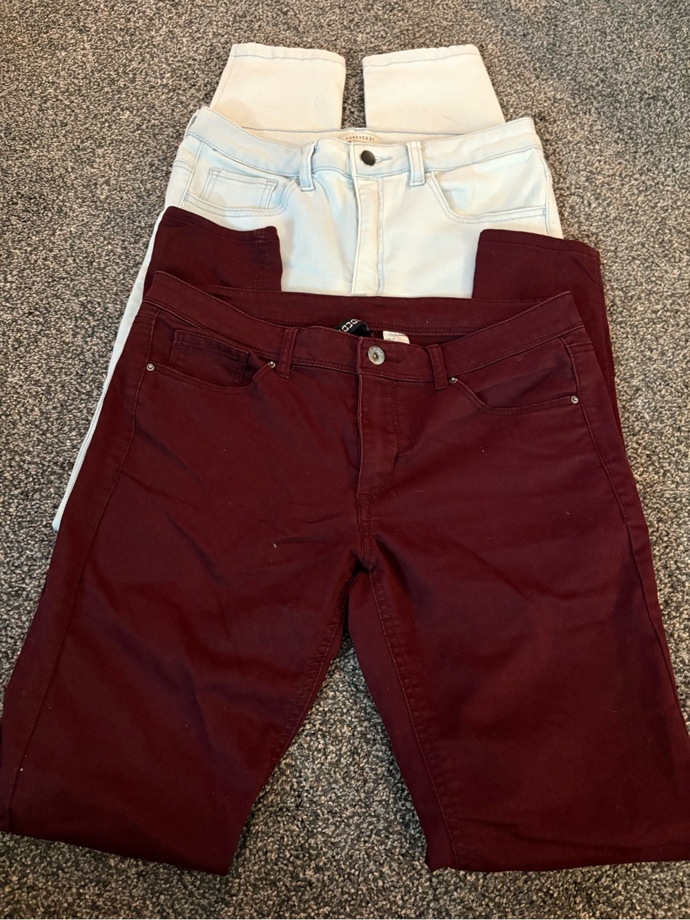 H&M Skinny Jeans in Burgundy and White
